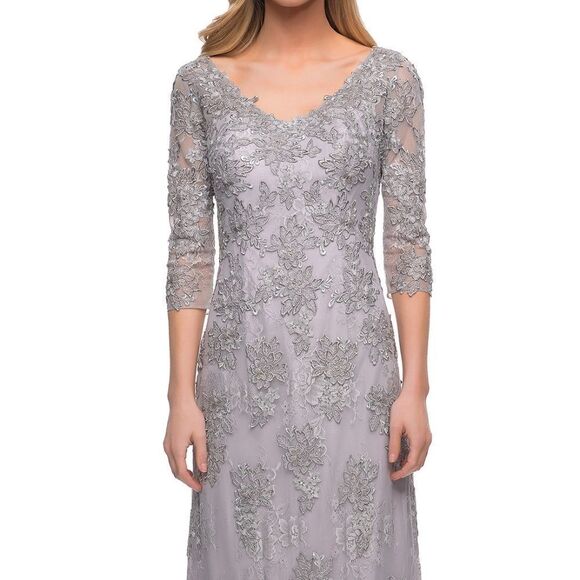 NWT La Femme - 29379 Lace Formal Dress - size 16. Perfect Condition! - Picture 1 of 12